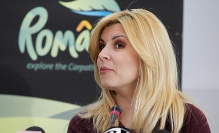 Elena Udrea și Alina Bica, reținute în Costa Rica. Cum a ajuns „Blonda lui Băse” să devină „cea mai căutată fugară a României”