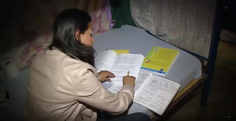 Ce le așteptă pe Elena Udrea și Alina Bica în Buen Pastor. Mărturii din iadul pușcăriașelor