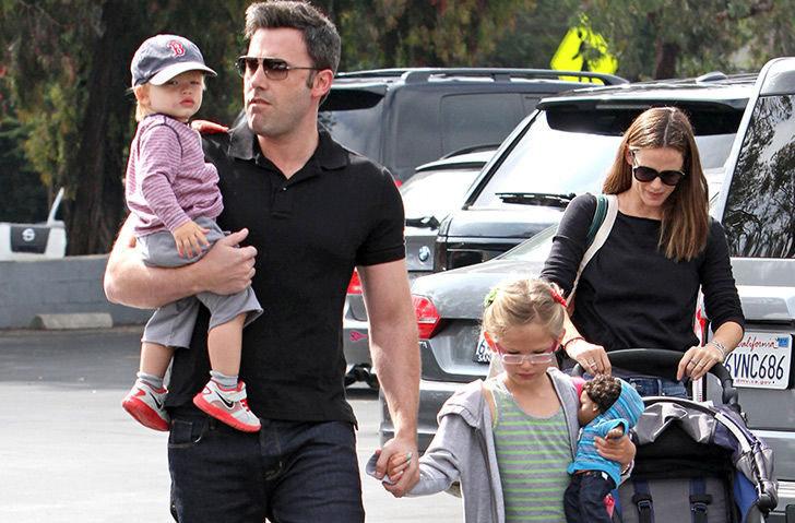 Ben Affleck a ieșit de la dezalcoolizare, dar recunoaște că încă se luptă cu dependența. Mesajul emoționant al actorului