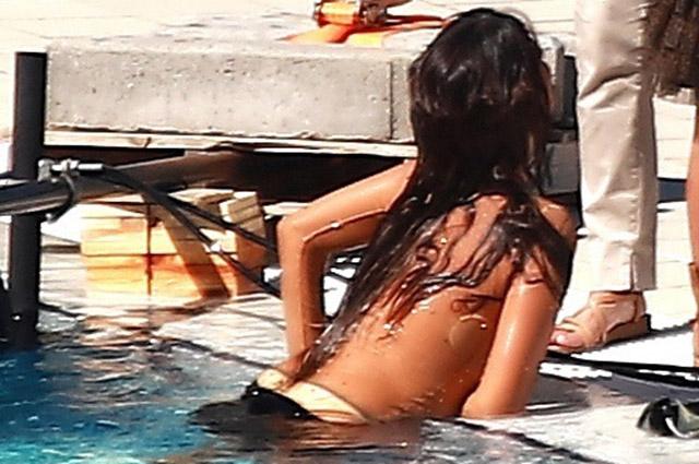 Fotografiile virale cu Penélope Cruz în piscină! Cât de sexy poate fi actrița la cei 44 de ani - GALERIE FOTO