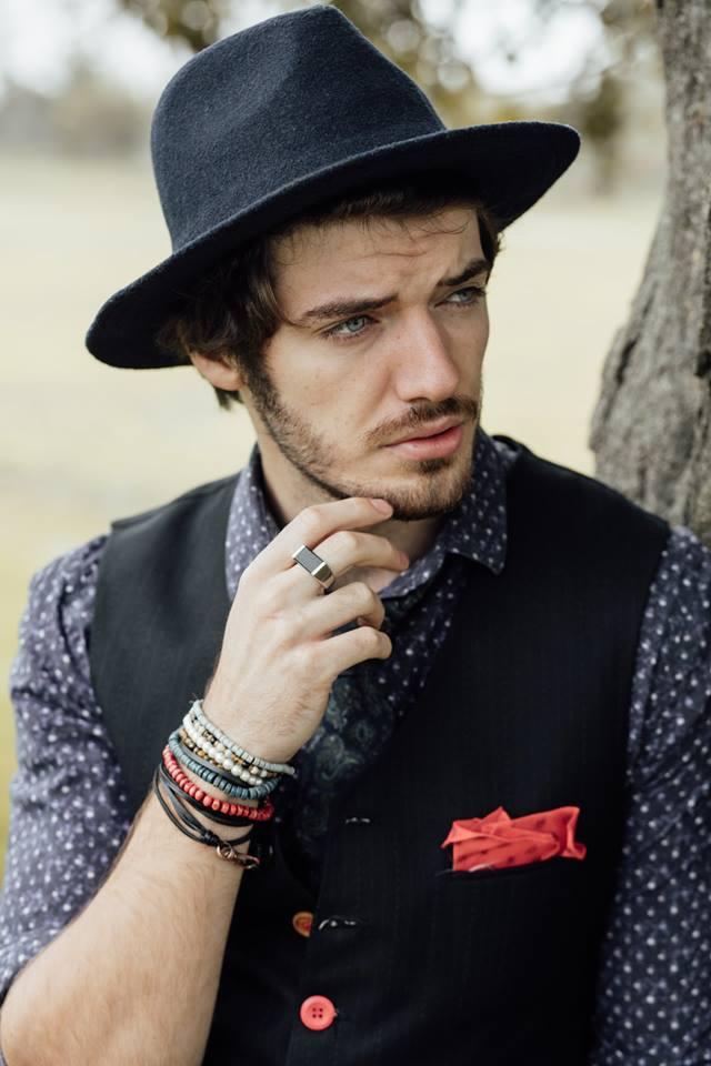 Ce ar face burlacul Ștefan Hamza cu banii, dacă ar câștiga marele premiu la  ”Totul pentru dragoste – La bine și la greu”