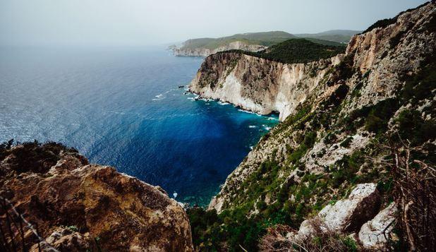 Cercetătorii au rămas uimiți! Ce s-a întâmplat cu una dintre cele mai cunoscute Insule din Grecia, în urma cutremurului de 6,4 grade pe scara Richter