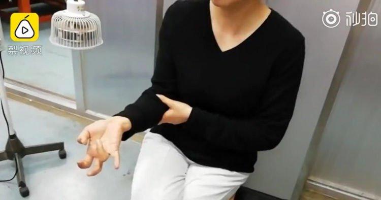 Cazul ȘOCANT care trage un semnal de alarmă! O femeie a paralizat din cauza obsesiei pentru telefonul mobil