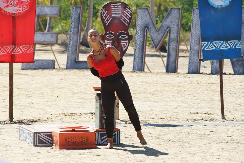 Un joc spectaculos și o ELIMINARE neașteptată! Cosmin și Roxana și-au măsurat forțele într-o confruntare de zile mari