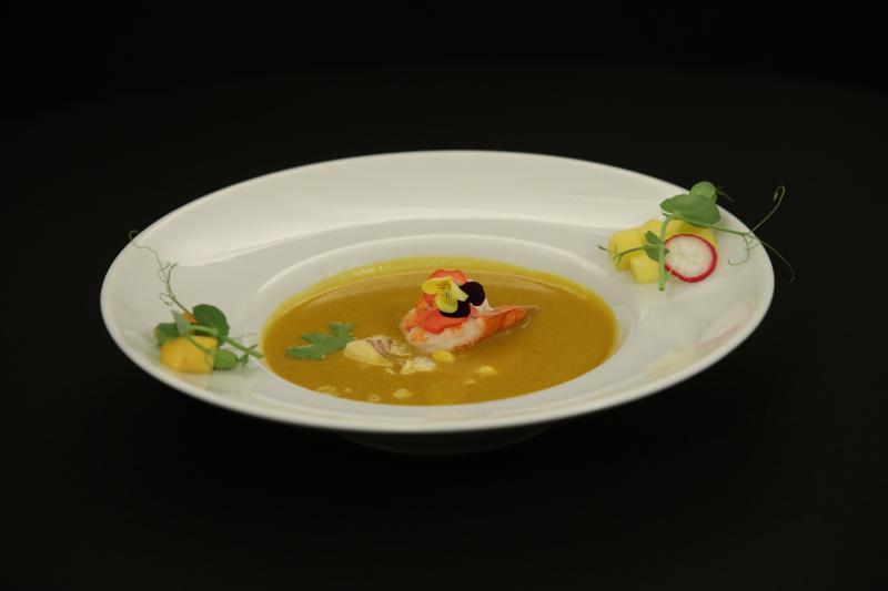 Clătite savuroase și supe creme sofisticate, în lupta amuletelor