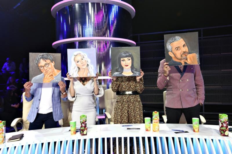 Alin Gheorghișan n-a dormit două nopți, ca să le facă portretele juraților de la “Te cunosc de undeva!”