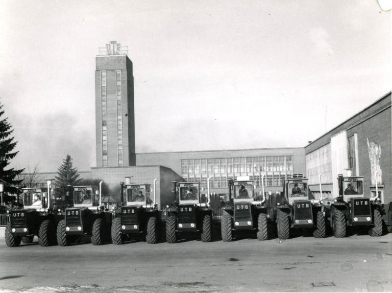 Ce s-a întâmplat cu fabricile și uzinele românești de pe vremea lui Nicolae Ceaușescu! Așa au dispărut sute de mii de locuri de muncă