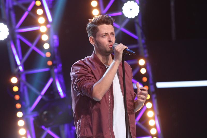 Alexandru Țală a cântat din tot sufletul melodia „Gravity", la „X Factor”! „Are foarte mult farmec”