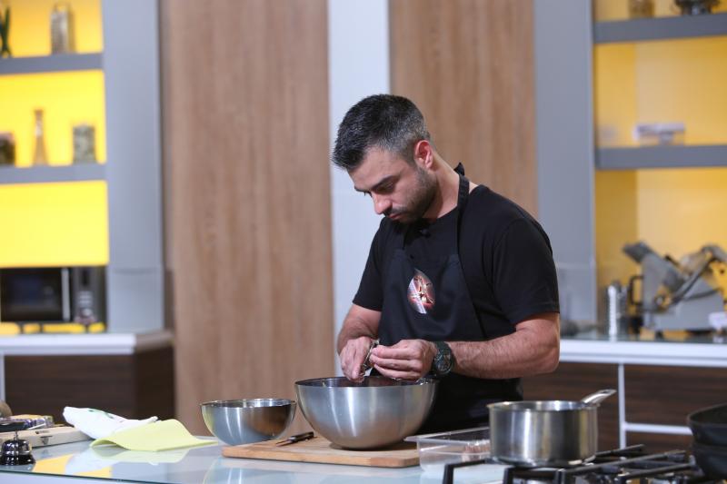 Cea mai „condimentată” ediție „Chefi la cuțite”! Bucătari cu povești de eroi, rețete demențiale și o nouă amuletă cu super puteri!