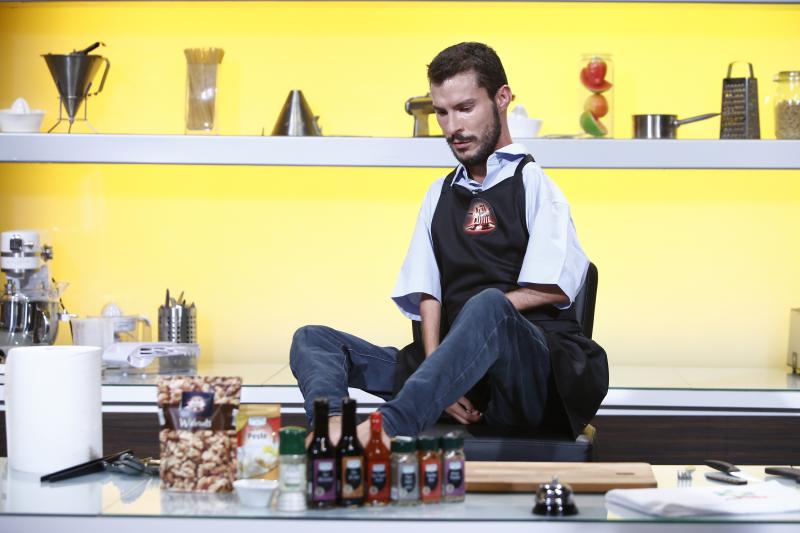 Cea mai „condimentată” ediție „Chefi la cuțite”! Bucătari cu povești de eroi, rețete demențiale și o nouă amuletă cu super puteri!