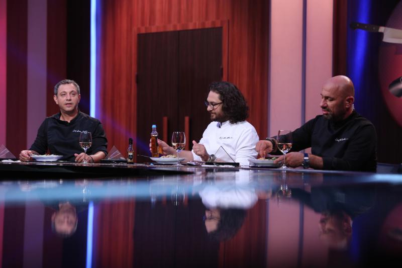 Concurentul care i-a enervat pe chefi! S-a lăsat cu ceartă! Rafael Garcia, cel mai „fermecător bucătar din Republica Dominicană!