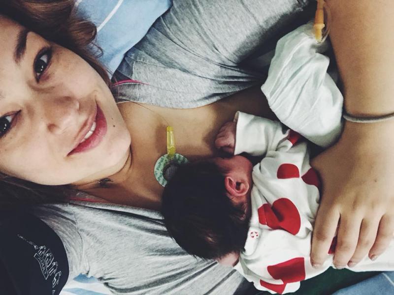 Feli a născut! A publicat prima imagine cu bebelușul. Ce nume a ales pentru fiica ei – FOTO