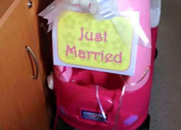 Povestea lor a făcut înconjurul lumii! Are 29 de ani și s-a căsătorit cu o fetiță de 4 ani care îl iubea enorm! Motivul este tulburător