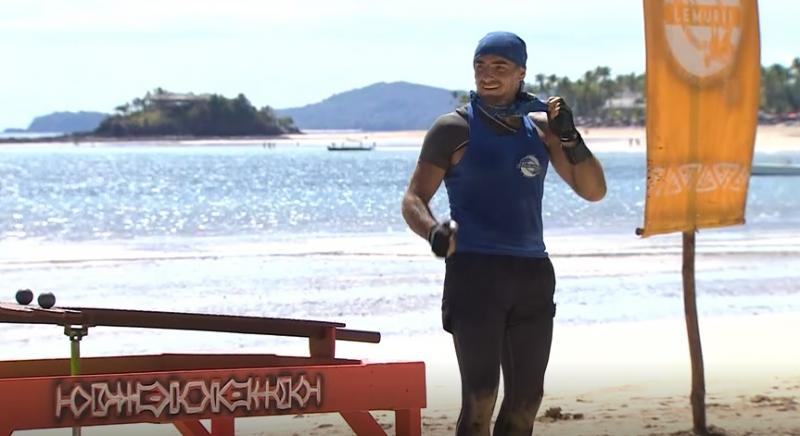 Ce semnificație are semnul secret pe care îl face Silviu Geandră în ”Ultimul Trib”