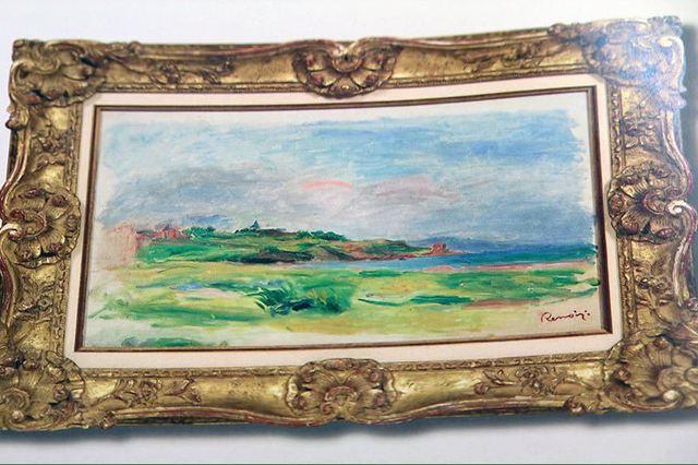 Ei sunt infractorii anului! Au pus la cale un jaf de sute de mii de euro cu ajutorul unei sacoșe de cumpărături