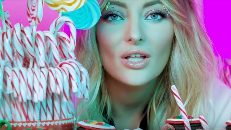 Delia a lansat o piesă delicioasă, ”Acadele”: ”Eu am compus piesa. Eram la regim!”