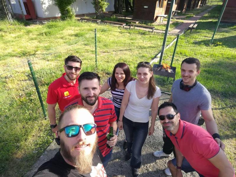 “Dumnezeu să te aibă în pace, copile!". Mesaje sfâșietoare postate pe pagina de Facebook a lui Alexandru, tânărul ars în incendiul din Piatra Neamț! A murit de ziua lui!