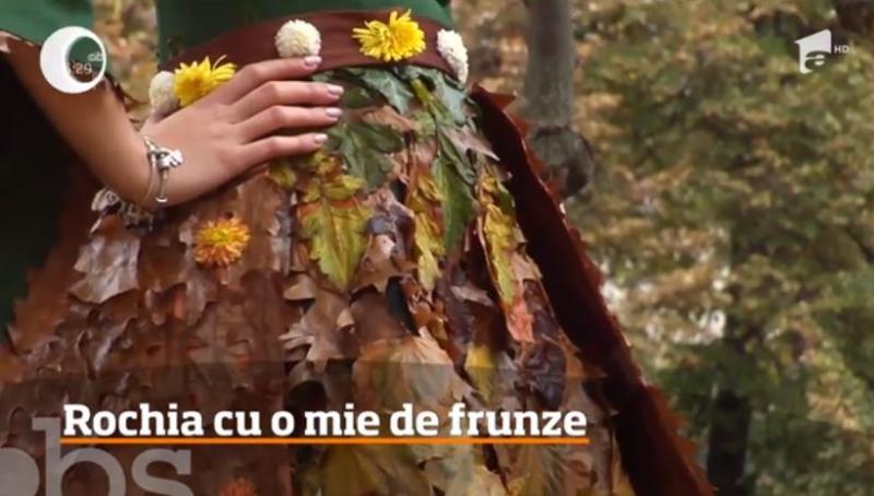 O rochie creată într-un atelier din Brăila FACE SENZAȚIE! Ținuta inedită realizată din 1000 de frunze de tei și stejar uscate poate concura cu marile case de modă!