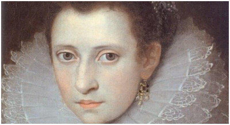 Te trec fiorii! Cea mai faimoasă fantomă bântuie și astăzi! Este îmbrăcată în alb și își ține capul în poală, după ce a fost executată pe nedrept