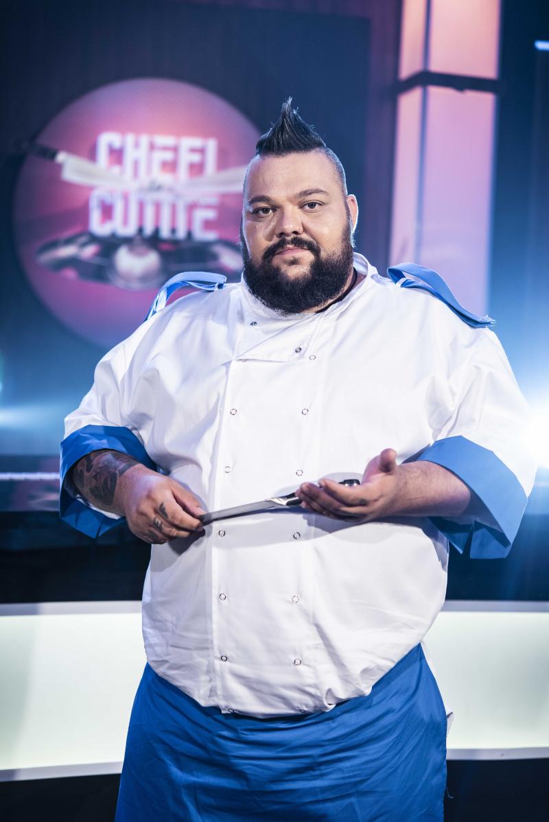 Chef Bontea și-a ales echipa albastră! Cine sunt bucătarii cu care pornește la luptă: "Singura strategie pe care o am este sa câștig tot!"