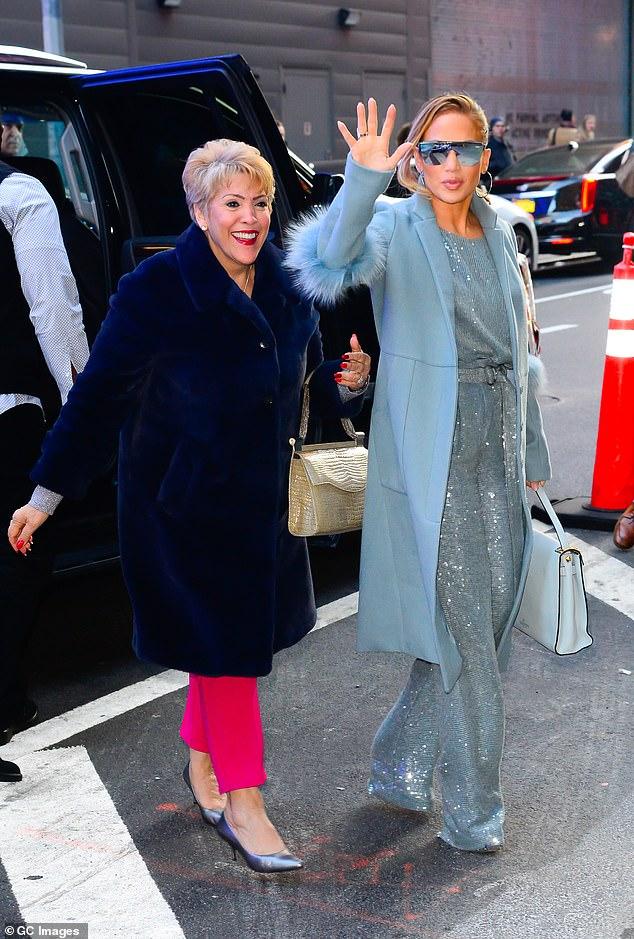 Așa mamă, așa fiică! Cât de bine arată mama lui Jennifer Lopez, la vârsta de 67 de ani