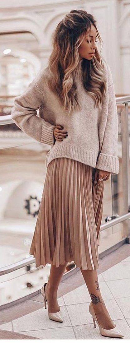 Top 5 ținute de Crăciun 2018. Află ce se poartă anul acesta la petrecerea de Crăciun