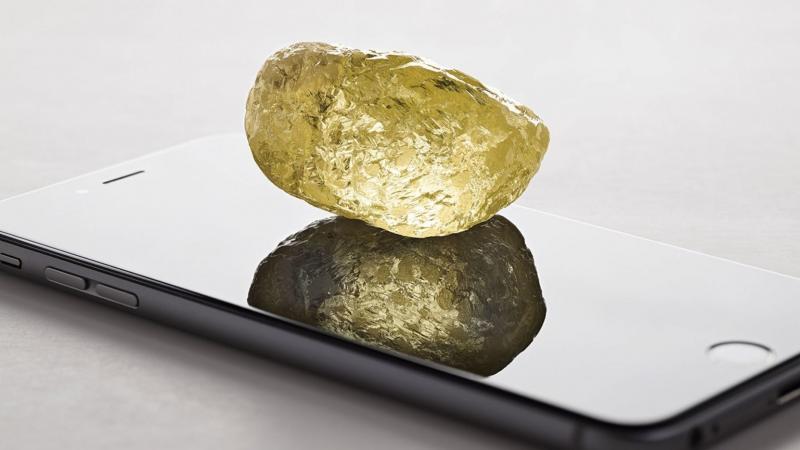 Cum arată cel mai mare diamant descoperit vreodată în America de Nord, dar care are dimensiunea unui ou de găină