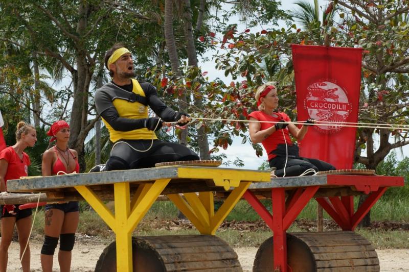 Dima a părăsit ”Ultimul Trib” după moartea surorii sale. În locul lui, Alex Filip s-a întors în rândul Crocodililor