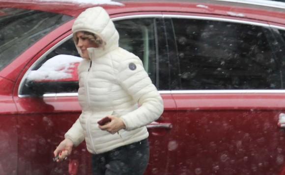 Mirela Vaida este în culmea fericirii! Prezentatoarea TV a primit un cadou superb de 70.000 de euro de la soț cu puțin timp înainte să nască cel de-al treilea copil!