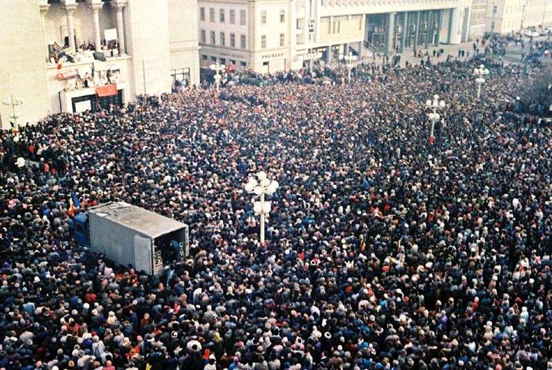 Ziua cea mai... lungă! 22 decembrie 1989. Atunci i-au condamnat pe toți la... libertate!