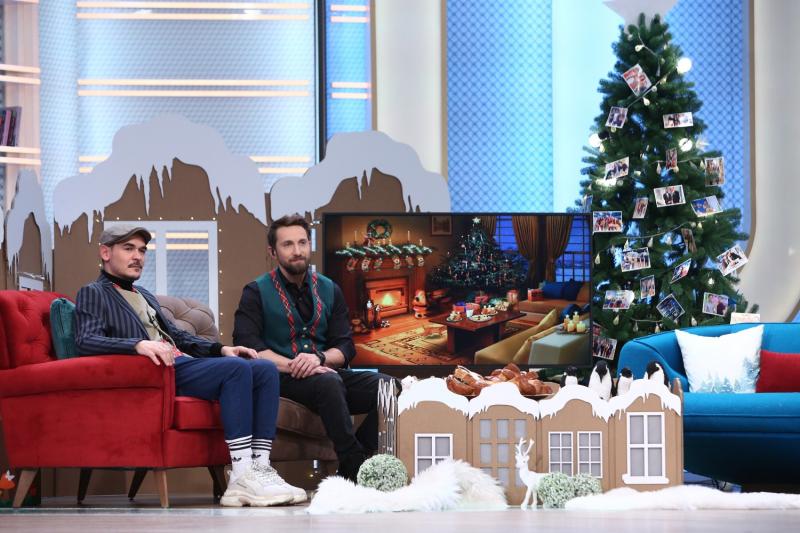 Răzvan și Dani petrec Crăciunul în familia „Neatza”, alături de ”Prietenii de la 11”