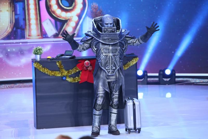 Vedeta din spatele măștii din „X-Men – Apocalypse” a făcut un atac de panică înainte să urce pe scenă, la Revelionul Starurilor 2019