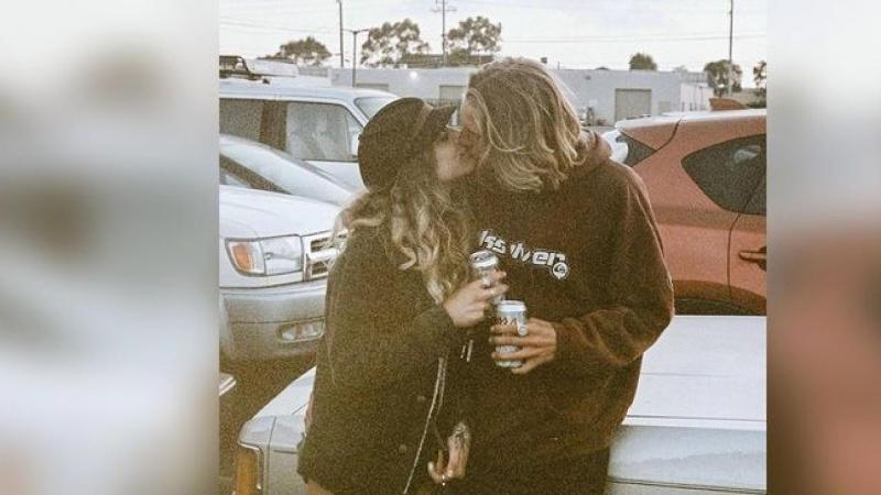 Au fost găsiți morți și îmbrățișați în pat. Formau un cuplu perfect și se iubeau nebunește! Ce s-a întâmplat