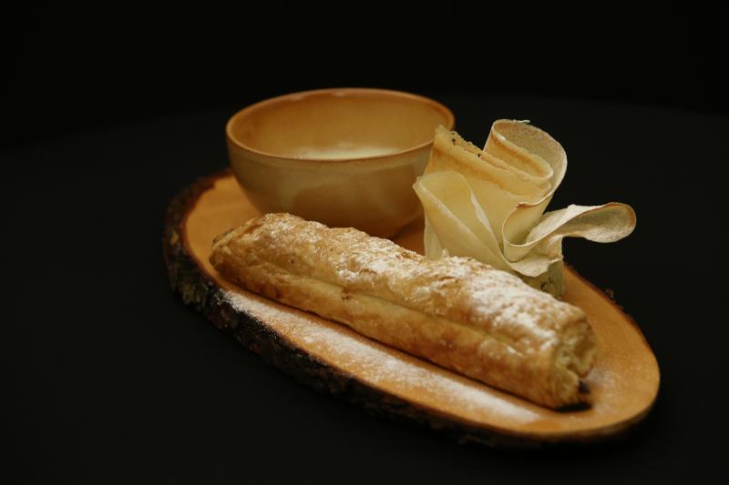 Plăcintele juraților ”Chefi la cuțite”, explozie de aromă și savoare