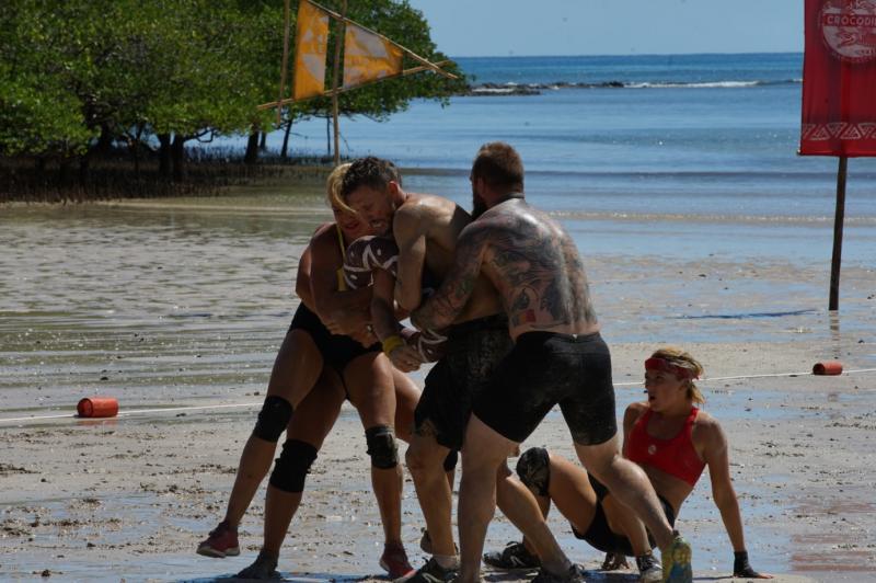 Cea mai crâncenă Salvare. Oana pierde lupta cu Alex Filip. „Mi-a ieșit osul la mână!”