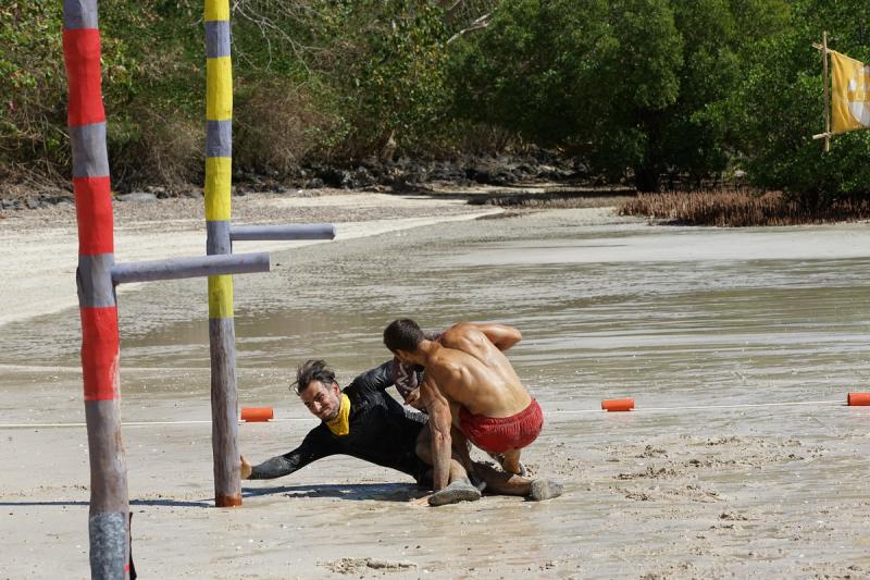Daniel Chiriță le-a dat lovitura decisivă foștilor săi colegi Crocodili, în ”Ultimul Trib”:  ”Ideea a fost să nimicim echipa roșie”
