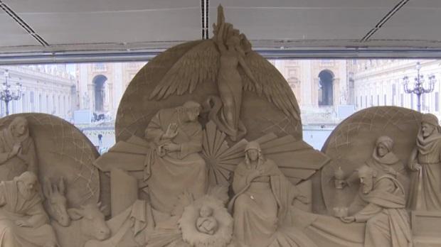 Apariție spectaculoasă la Vatican, în preajma Crăciunului! Mesajul extraordinar transmis de Papa Francisc