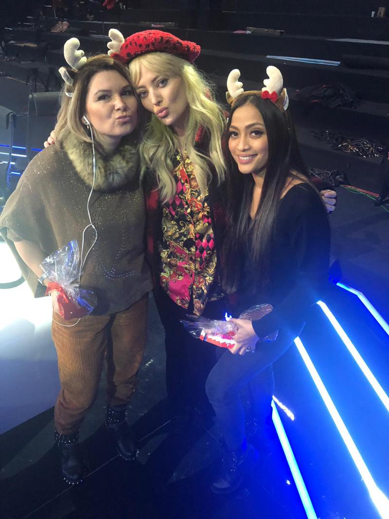 Cadouri, petreceri și multe ore de repetiții înaintea primei gale live ”X Factor”