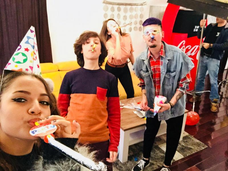 Cadouri, petreceri și multe ore de repetiții înaintea primei gale live ”X Factor”