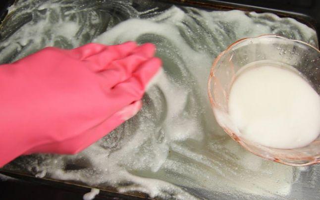 Curățenia de Paște. 3 soluții eficiente pentru a spăla covoarele