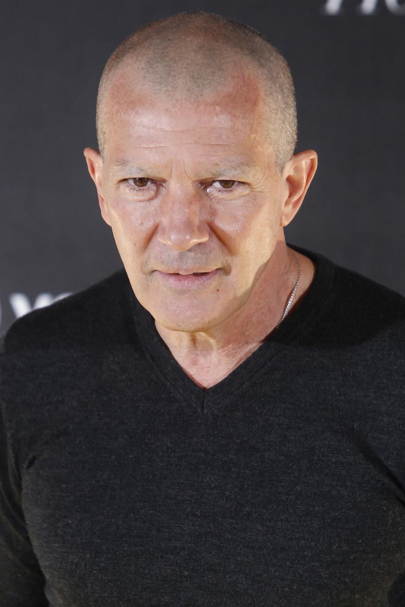 Galerie foto! Nimic nu mai aduce aminte de sex-simbolul anilor '90. Cum arată acum Antonio Banderas