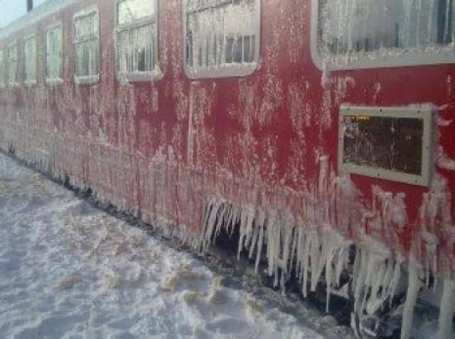 Viscolul Ingroapă Romania Peste 70 De Trenuri Anulate Lista Actualizată A Rutelor Cu Probleme Antena 1