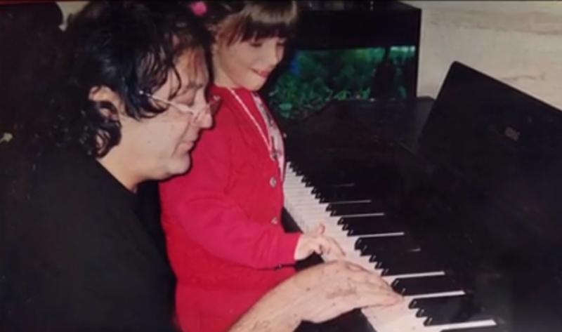 FOTO. Imagini de colecţie cu Ana şi Mircea Baniciu: "Nu pot să uit pianul primit de la Moş Crăciun. L-a şi montat în seara aia"