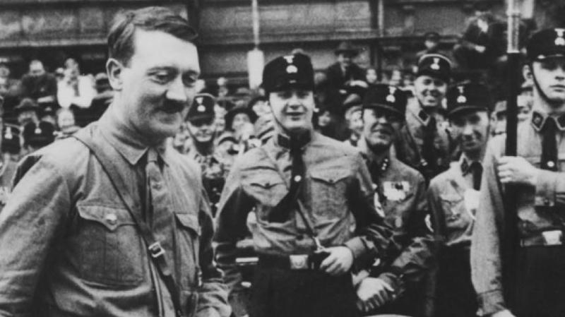 Hugo Boss, designer-ul uniformelor naziste. Croitorul lui Hitler și blestemul nazist