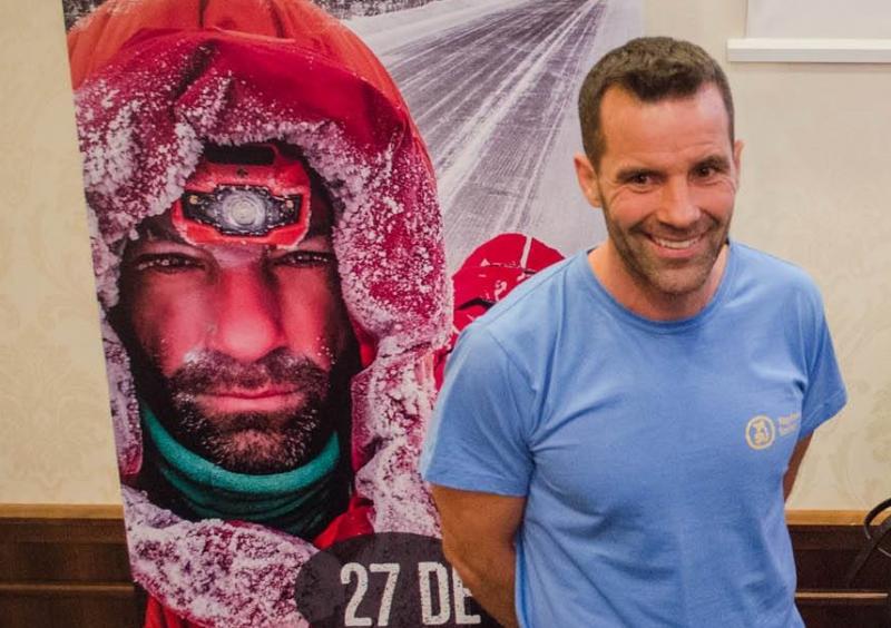 Câştigătorul ultramaratonului de la Cercul Polar, Tiberiu Uşeriu, de vorbă cu deţinuţii Penitenciarului Oradea! Eroul nostru a stat și el după gratii