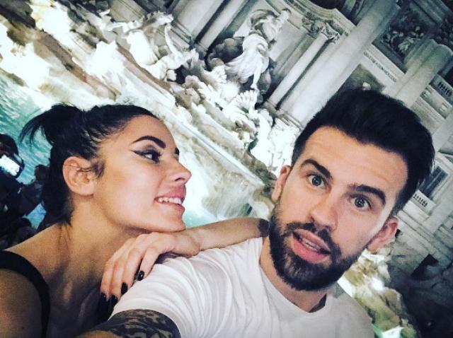 Diana Munteanu și Florin Ristei Căsătorie Oficiată In Direct De Sosia Vioricăi Dăncilă Youtube