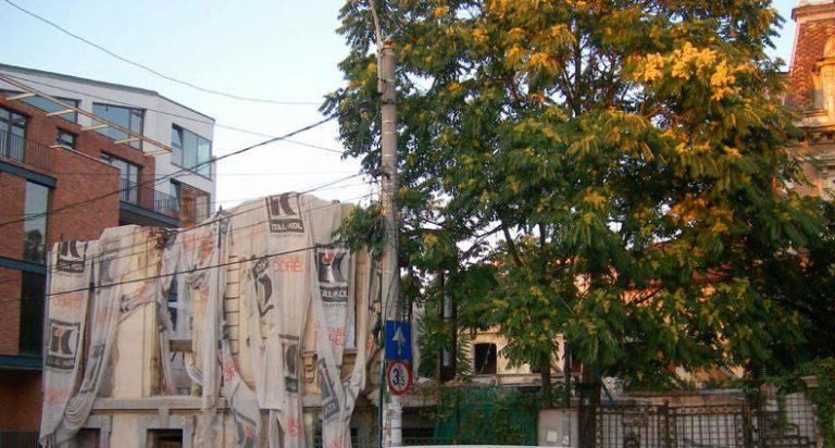 Minune Dumnezeiască pe strada Visarion: o casă din București a fost trasă la cer, cărămidă cu cărămidă!