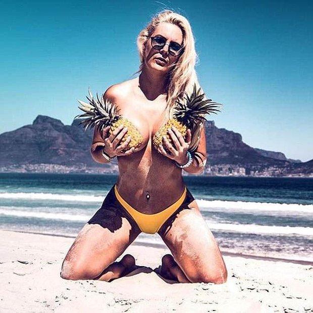 O polițistă a încins spiritele cu poze compromițătoare! Cum a apărut femeia