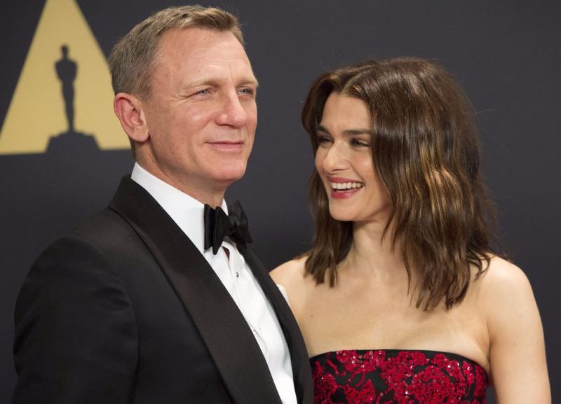 Însărcinată la 48 de ani cu JAMES BOND! Rachel Weisz şi Daniel Craig vor fi părinţi: "Se va vedea în curând"