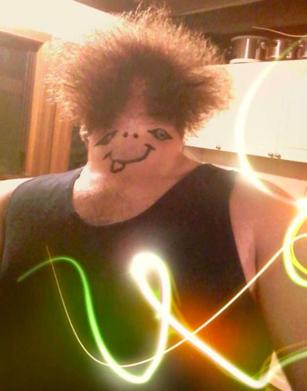 Cea mai în vogă modă a momentului! Tu îți poți da seama ce este în imagine? O galerie foto pe care nu ai cum să o uiți!